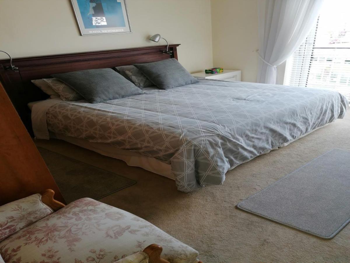Gem Quays Waterfront One Bedroom Книсна Екстериор снимка
